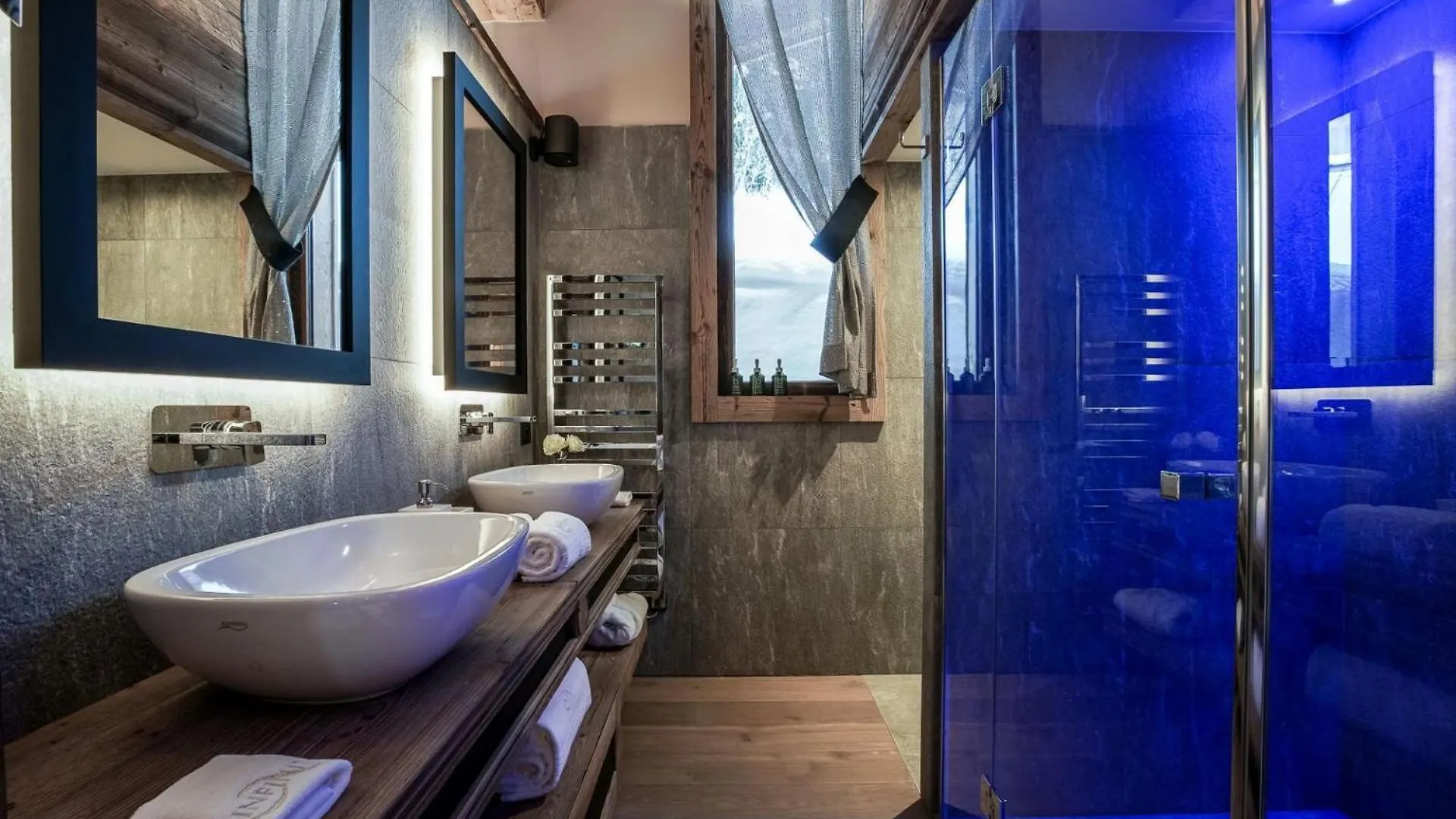 Chalet Soelden: Where Every Detail Tells A Story Apartment