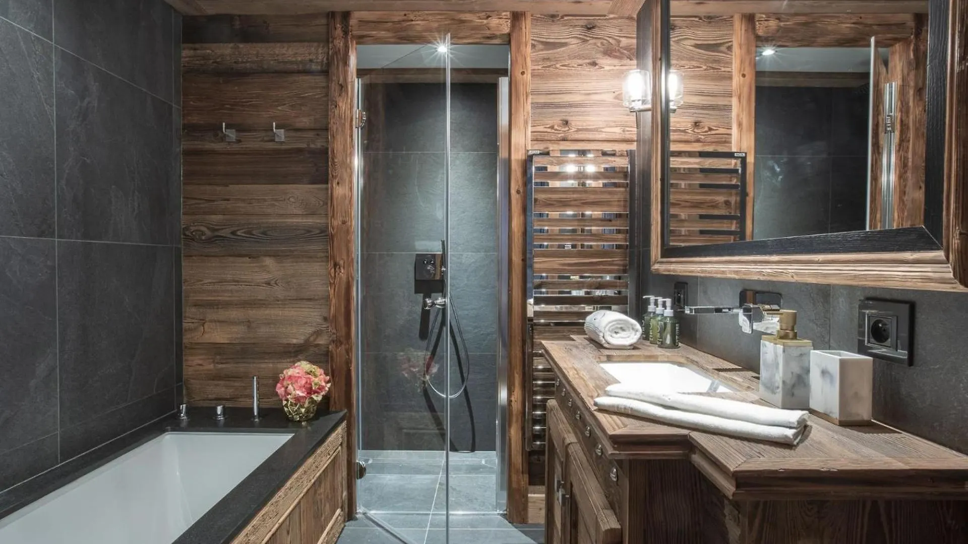 Chalet Soelden: Where Every Detail Tells A Story Apartment  Solden